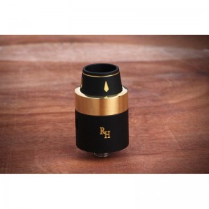 royal-hunter-de-chez-the-council-of-vapor (2)