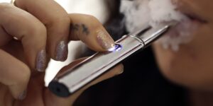 o-ECIGARETTES-facebook