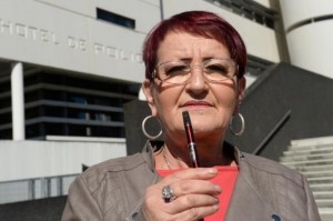 Limoges-la-femme-brulee-par-l-explosion-de-son-e-cigarette-a-depose-plainte_article_popin
