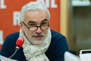 7772824176_pascal-praud