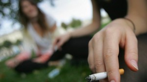 Tabac-une-étude-dévoile-les-ravages-de-la-consommation-chez-les-jeunes-640x357