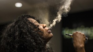 la-pol-sac-gov-brown-on-raising-smoking-age-to-001