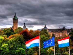 luxembourg-city-flag-hdr