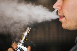 e-cigarette-vapour